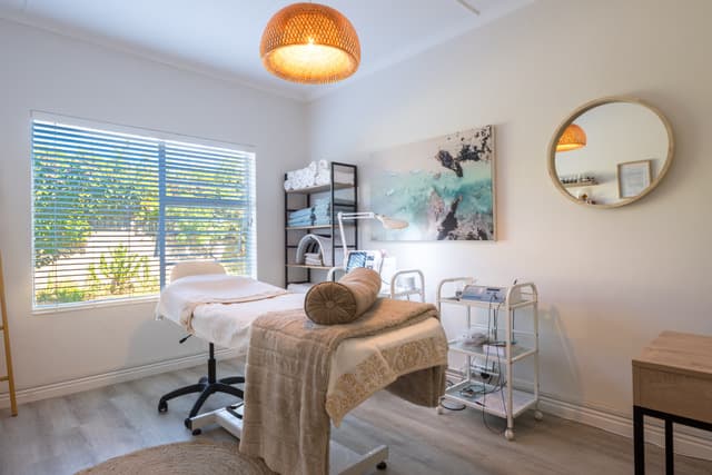 Emma Lash Studio